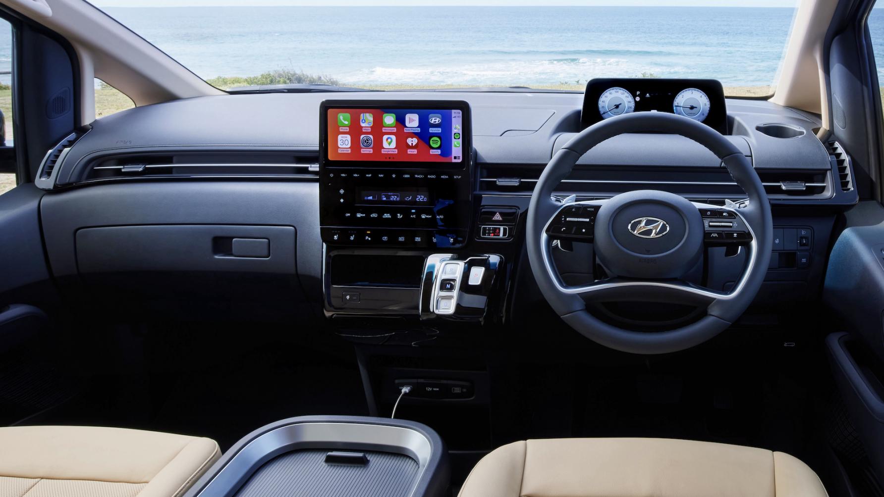 Hyundai Staria dashboard