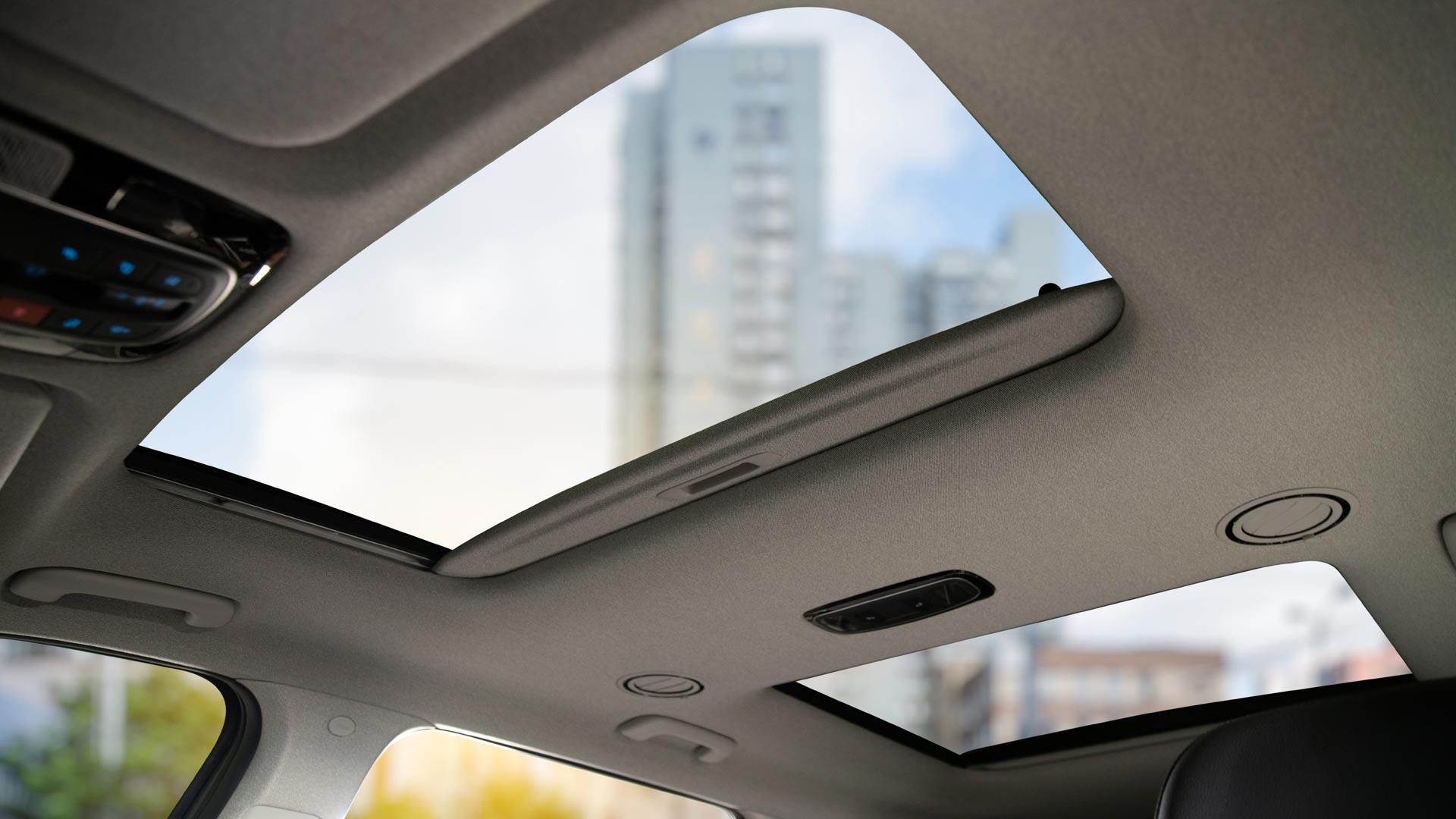 Electric Sunroof (One Touch Safety)