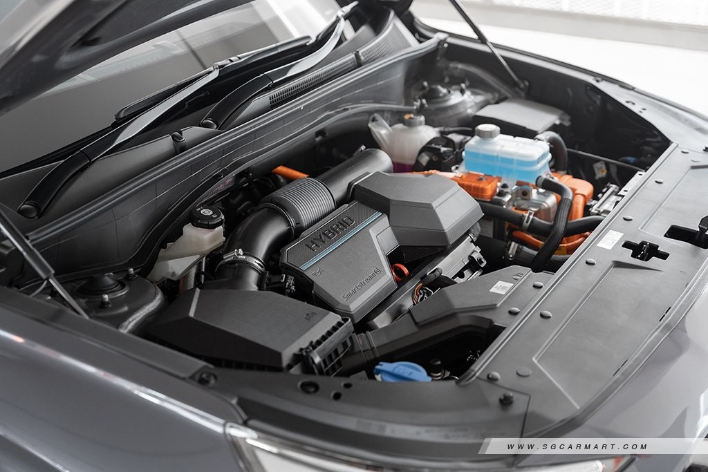 Hyundai SANTA FE Hybrid engine
