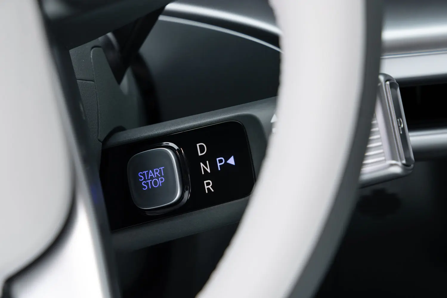 Hyundai-Ioniq9-The-Edge