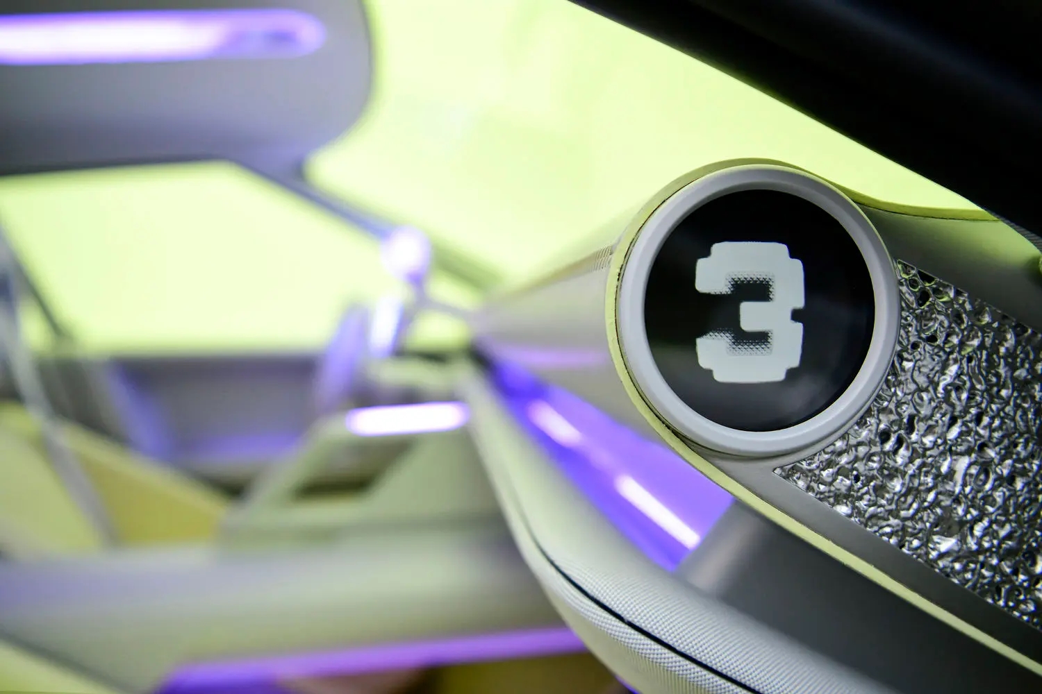 Hyundai-Ioniq-Concept-Three-The-Edge