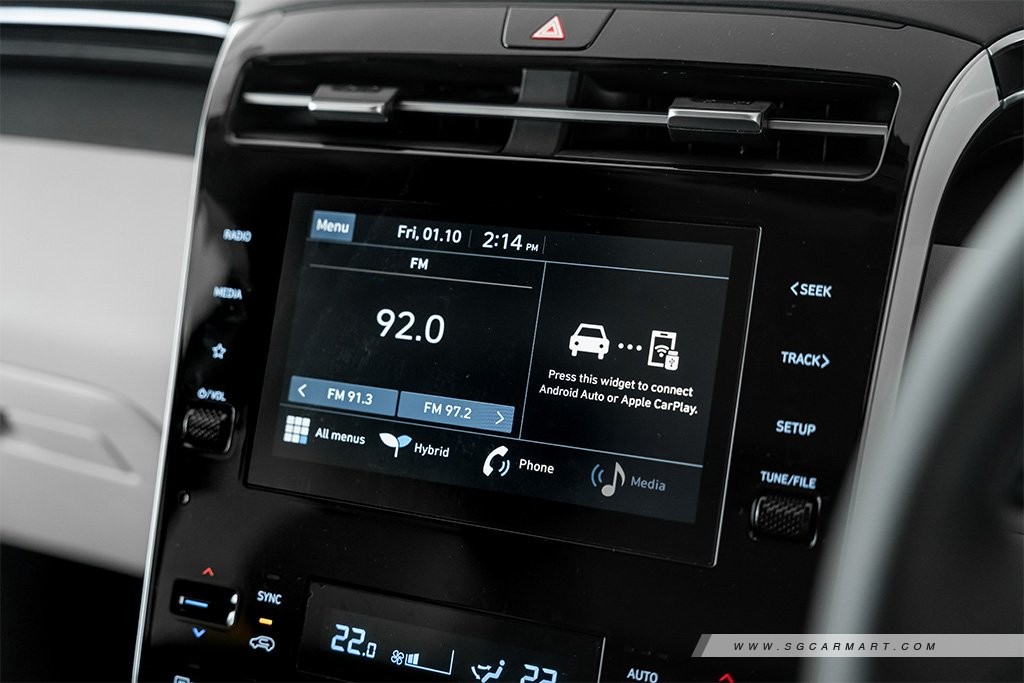 Hyundai Singapore TUCSON Hybrid infotainment display, Radio