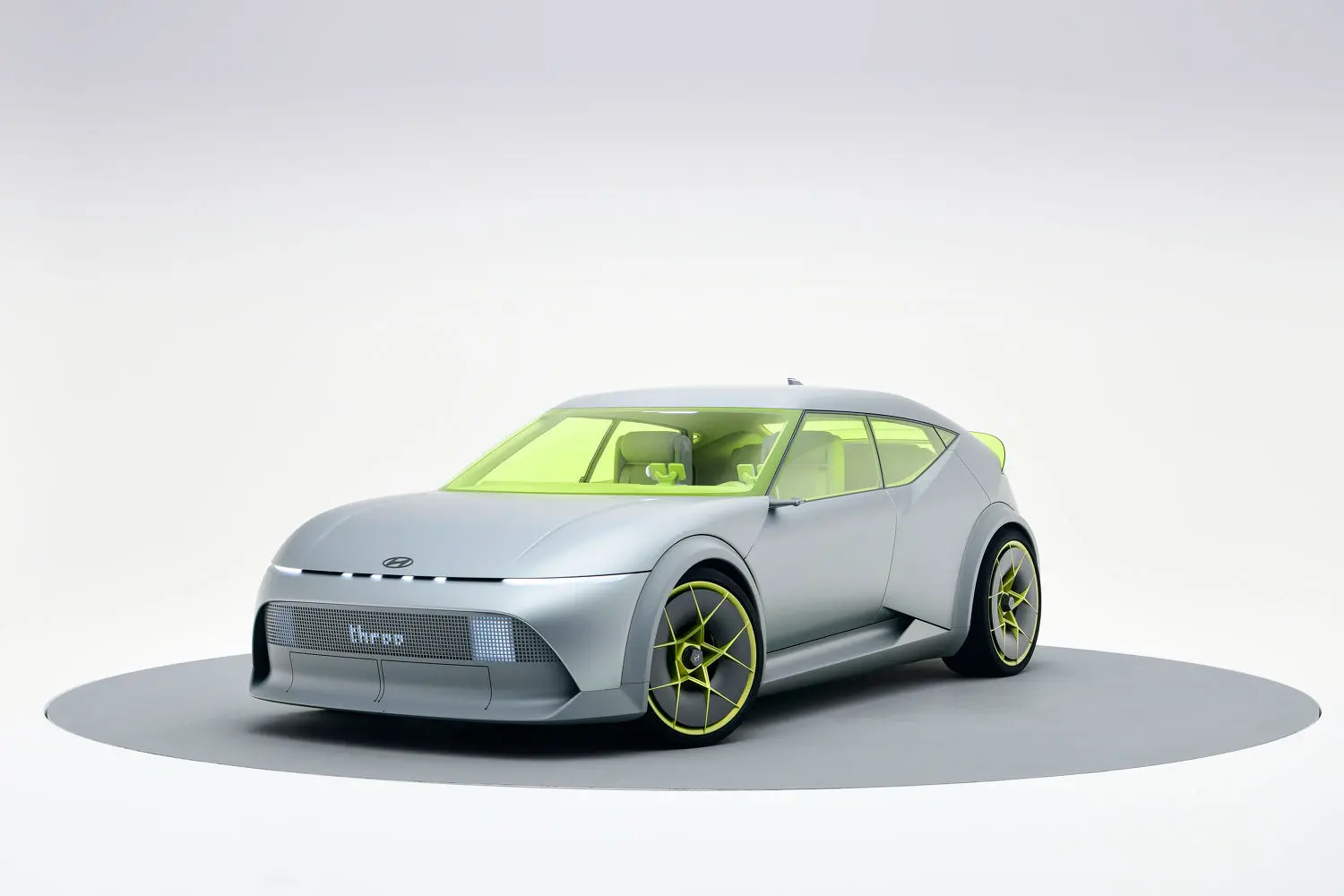 Hyundai-Ioniq-Concept-Three-The-Edge