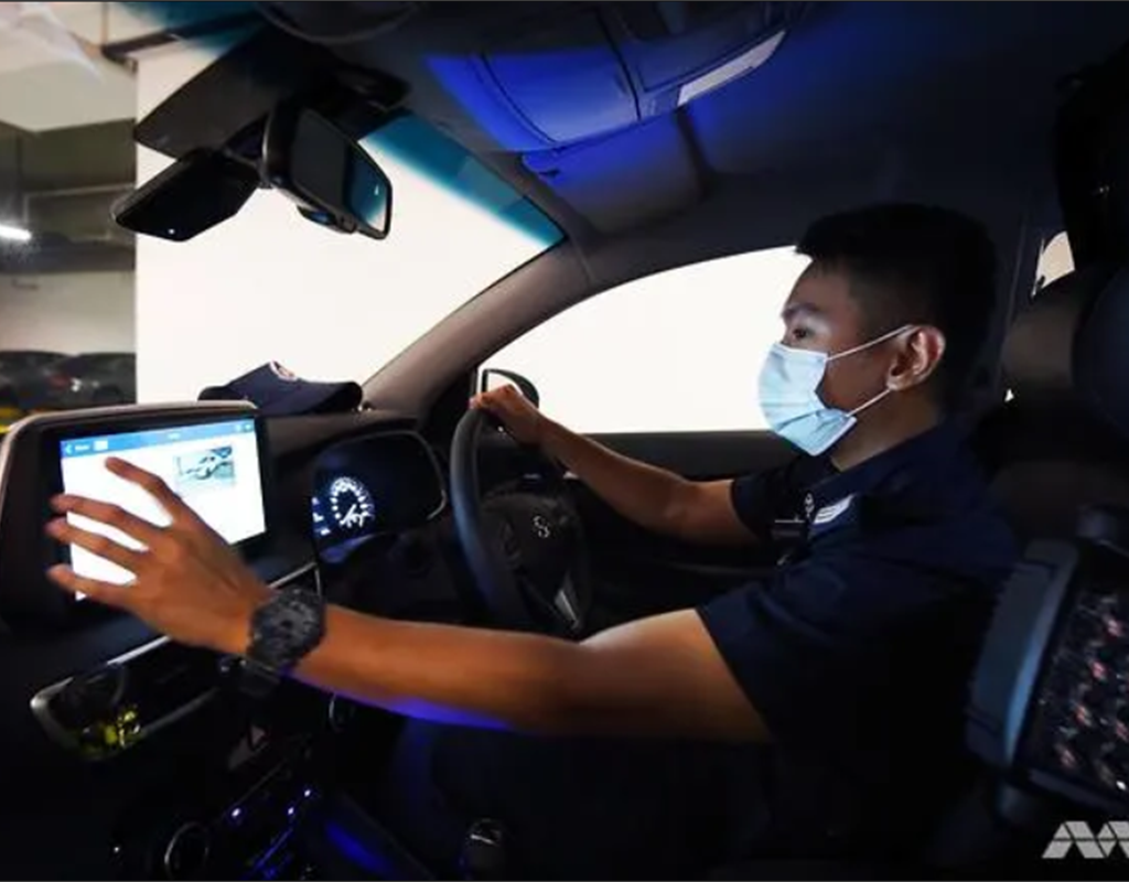 Police officer in the driver seat of the new Hyundai Tucson Fast Response Car