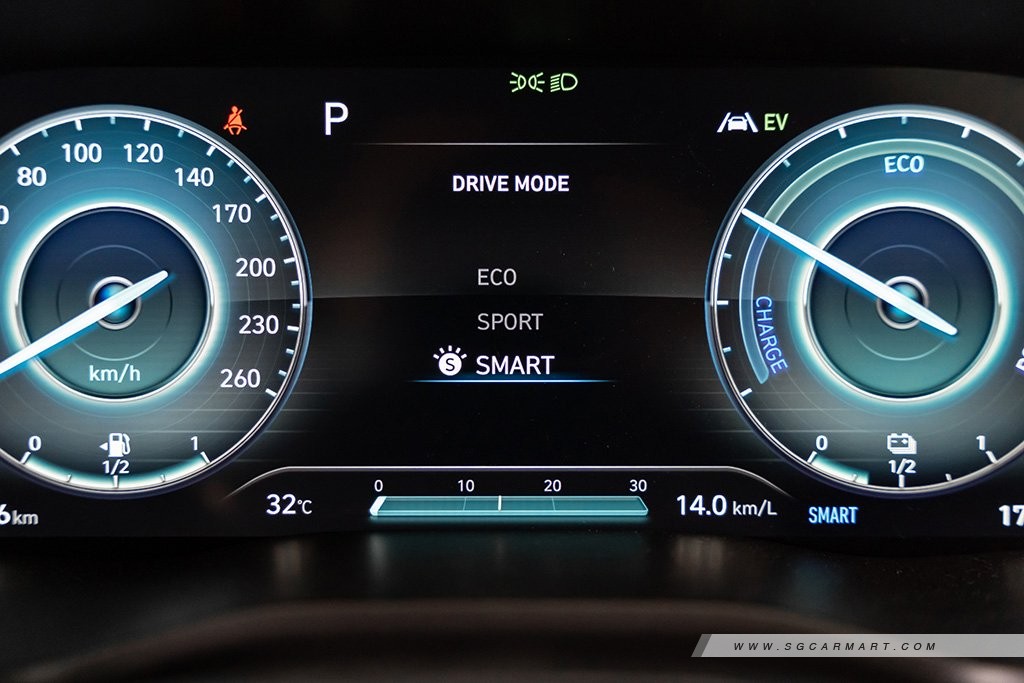 Hyundai SANTA FE Hybrid smart mode
