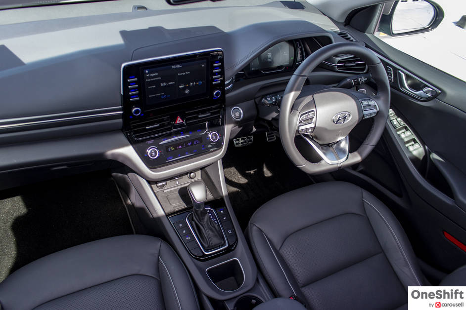 Hyundai Ioniq Hybrid interior