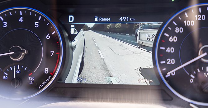 Hyundai PALISADE driver HUD blind spot view display